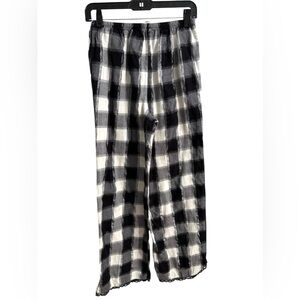 Victoria’s Secret Black and White Plaid Lounge Pants - Size XS soft lightweight